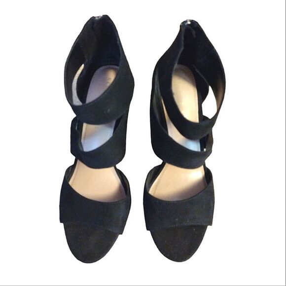 Kelly & Katie Black Vegan Suede Amari Back Zip Kitten Heels Size 9 - Picture 9 of 14